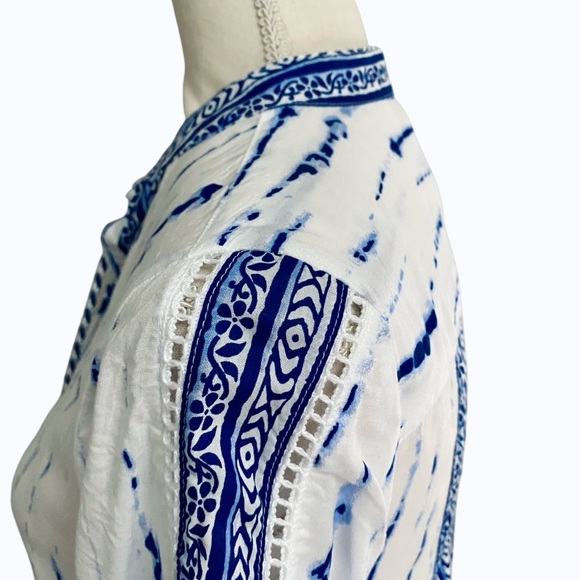 Chico’s Tie Dye Striped Floral Tassel Blouse 0P S White Blue Boho Coastal Top - Picture 6 of 14